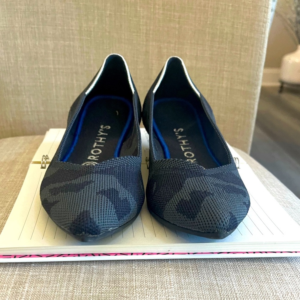 Grey/black camo Rothy’s